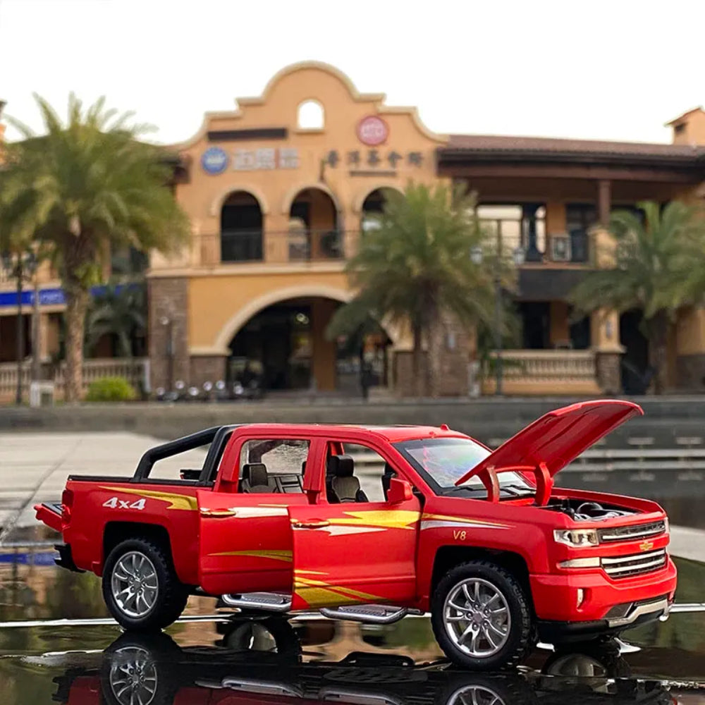 Chevrolet Silverado Pickup Model Alloy Die-Cast